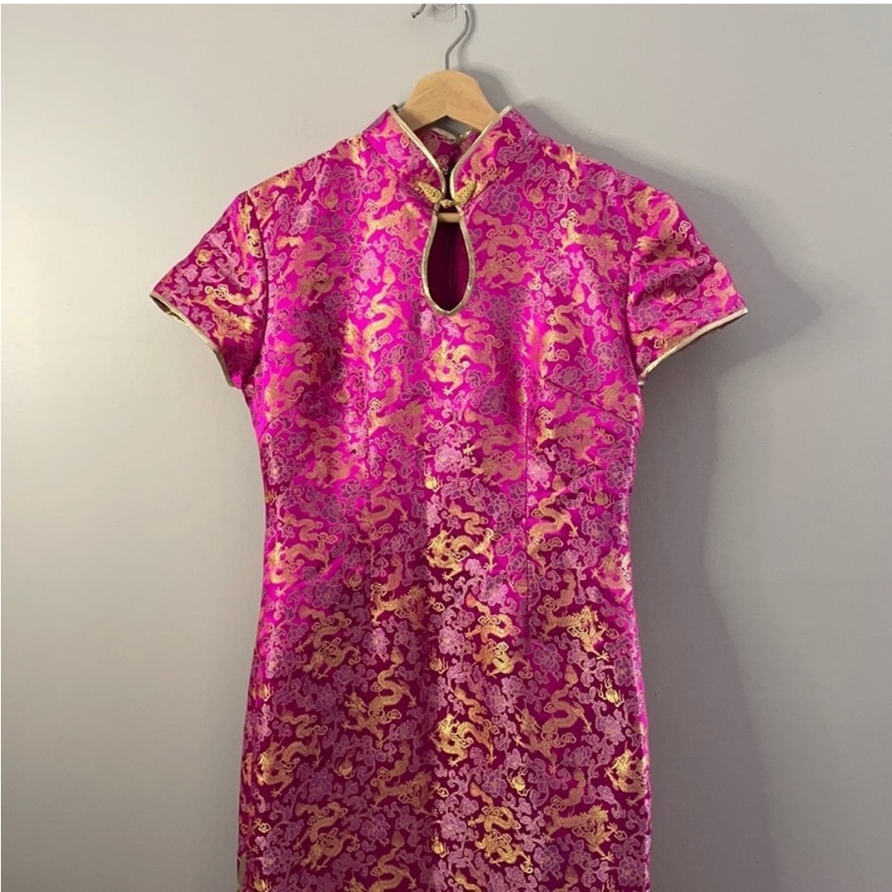 Vintage Pink Jacquard Qipao Midi Dress with Gold Dragon design & Gold Trim- Sz S